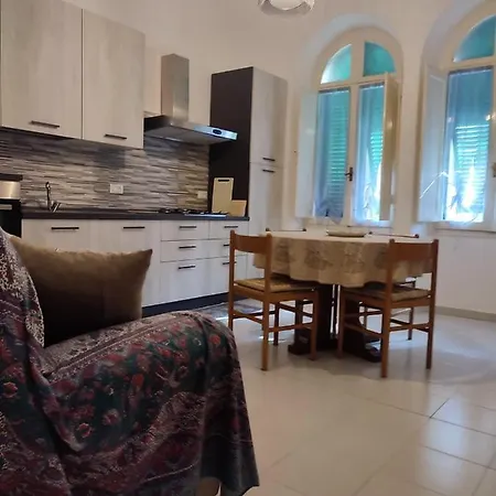 Casa vacanze Catalana Al Centro Di *
